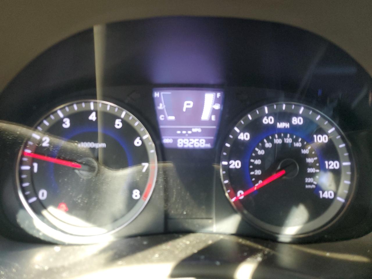 Hyundai ACCENT Gls Image 8