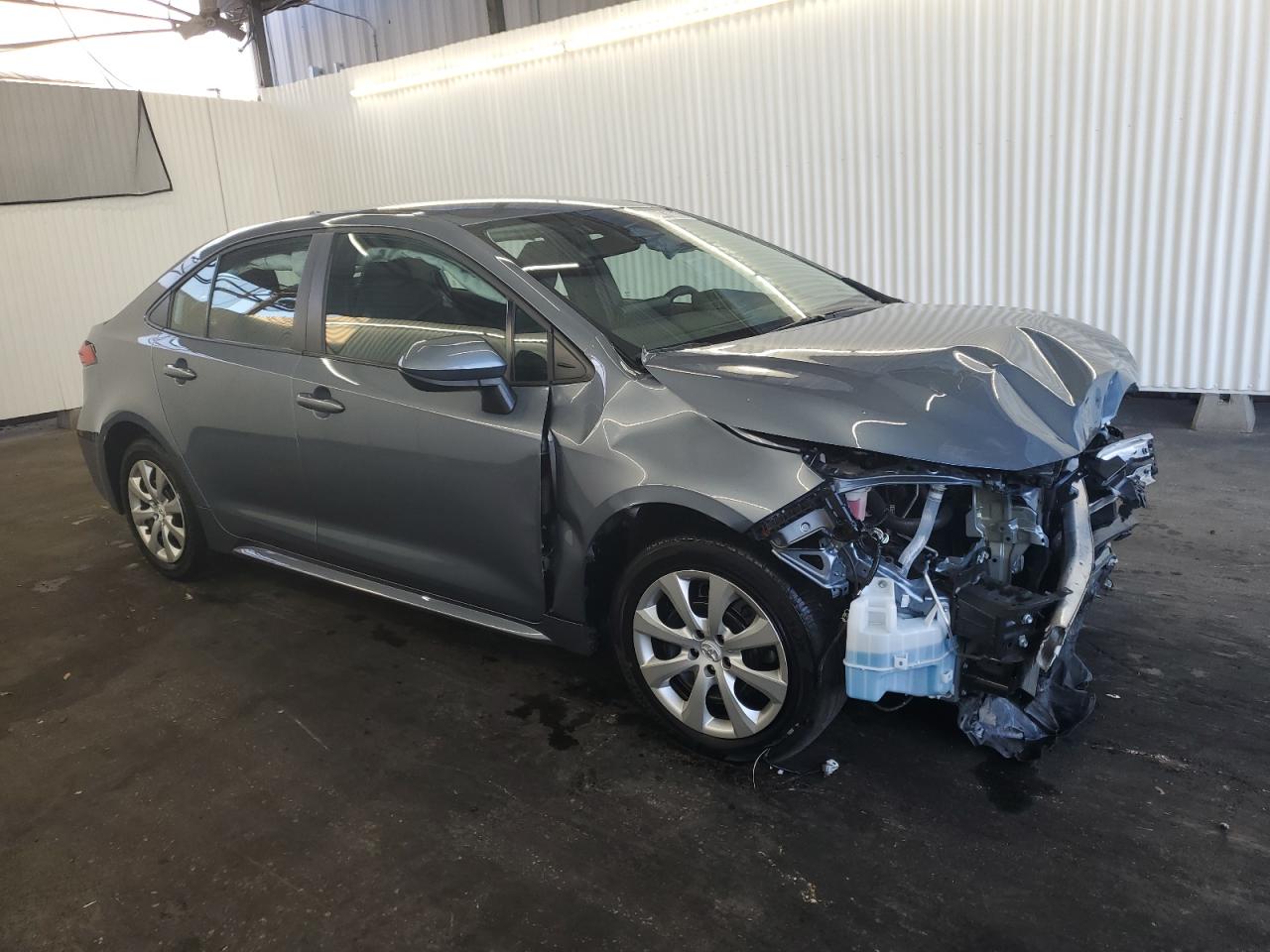 Toyota Corolla Le Image 5