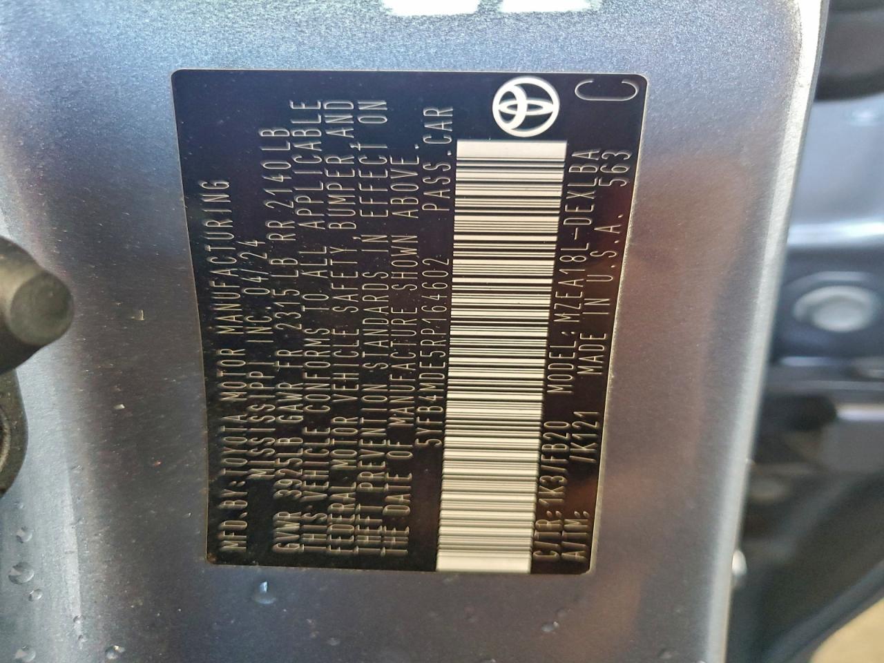 Toyota Corolla Le Image 12