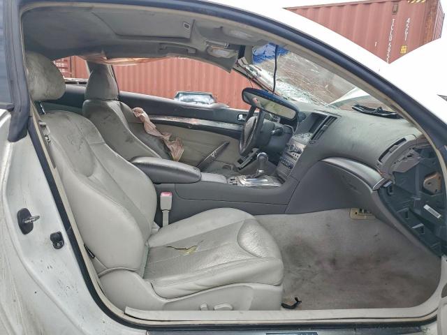 INFINITI G37 Image 12