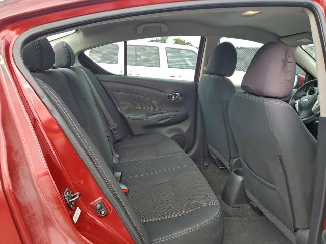 Nissan Versa S Image 10