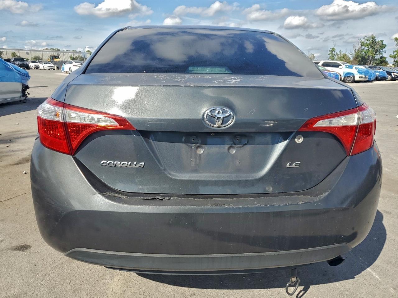 Toyota Corolla L Image 4