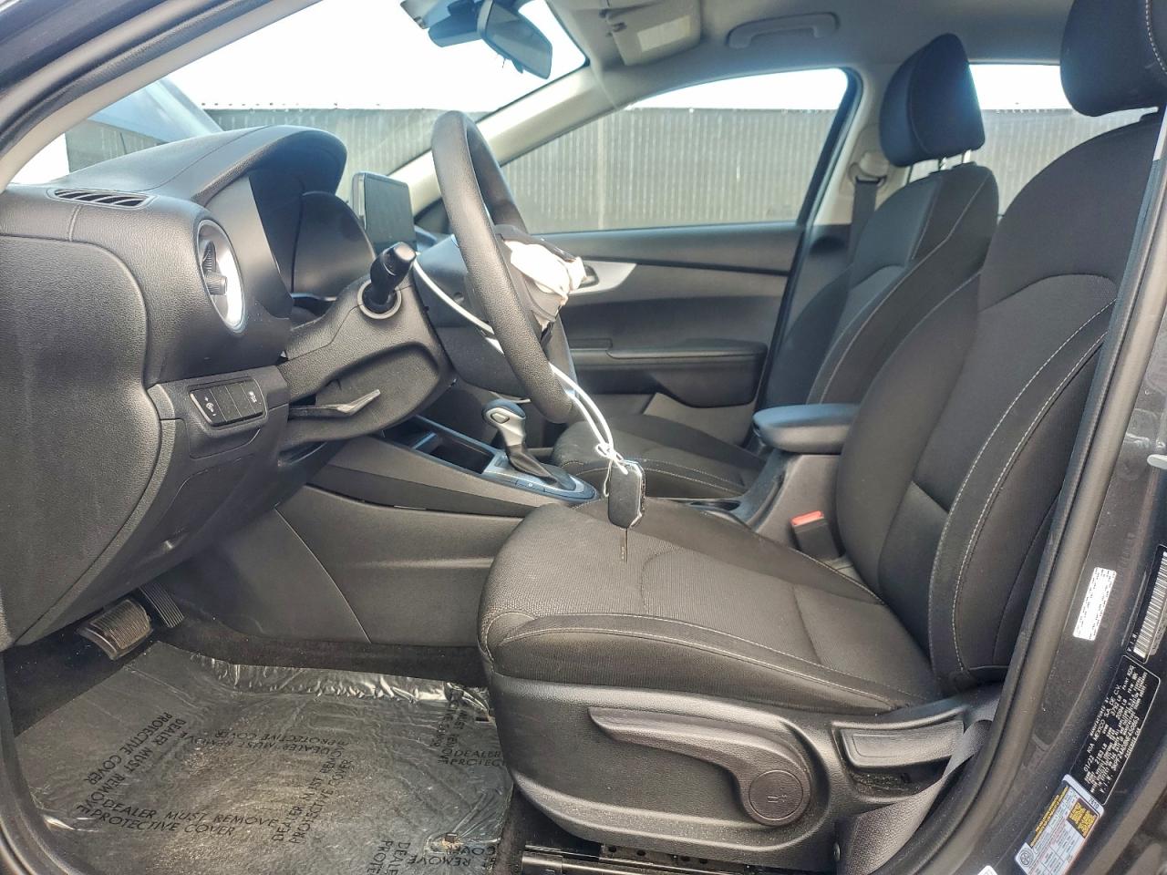 Kia Forte Fe Image 6