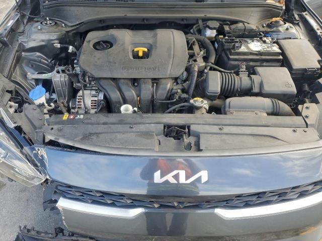 Kia Forte Fe Image 9