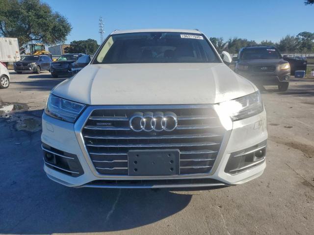 Audi Q7 Premium Plus Image 8