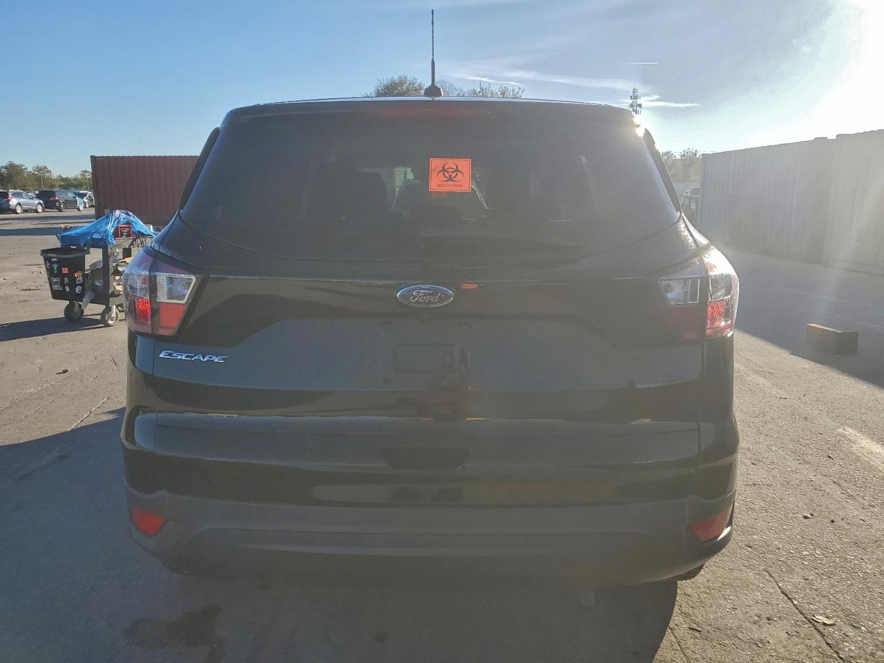 Ford Escape S Image 8