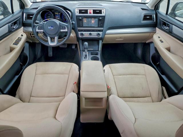 Subaru Legacy 2.5i Premium Image 8