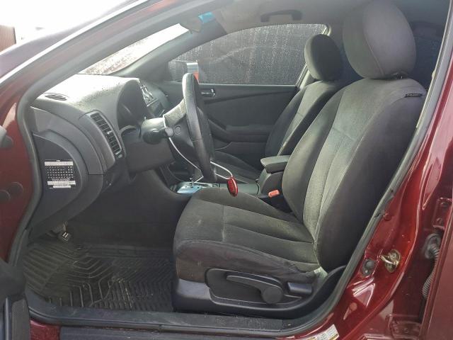 Nissan Altima Base Image 11