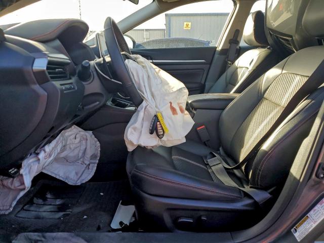 Nissan Altima Sr Image 5