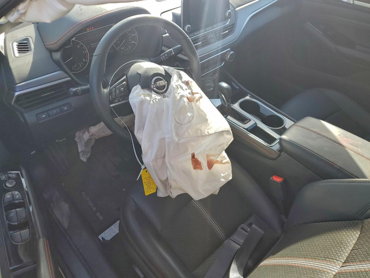 Nissan Altima Sr Image 10