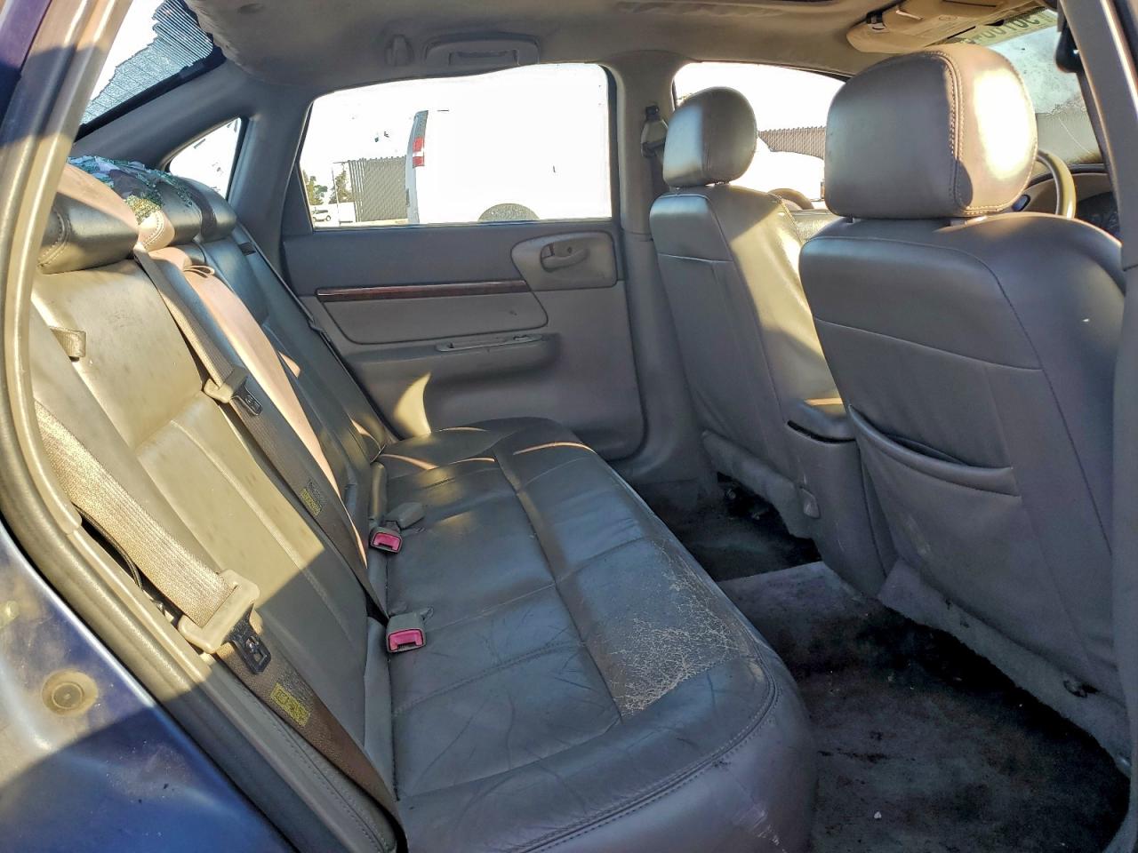 Chevrolet Impala Ls Image 4