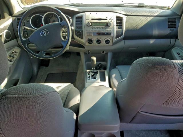 Toyota Tacoma Double Cab Image 6