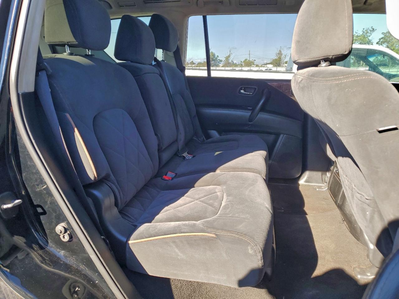 Nissan Armada Sv Image 13