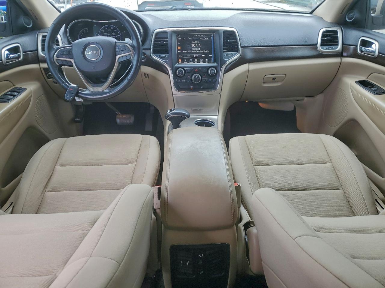 Jeep Grand Cherokee Laredo Image 12