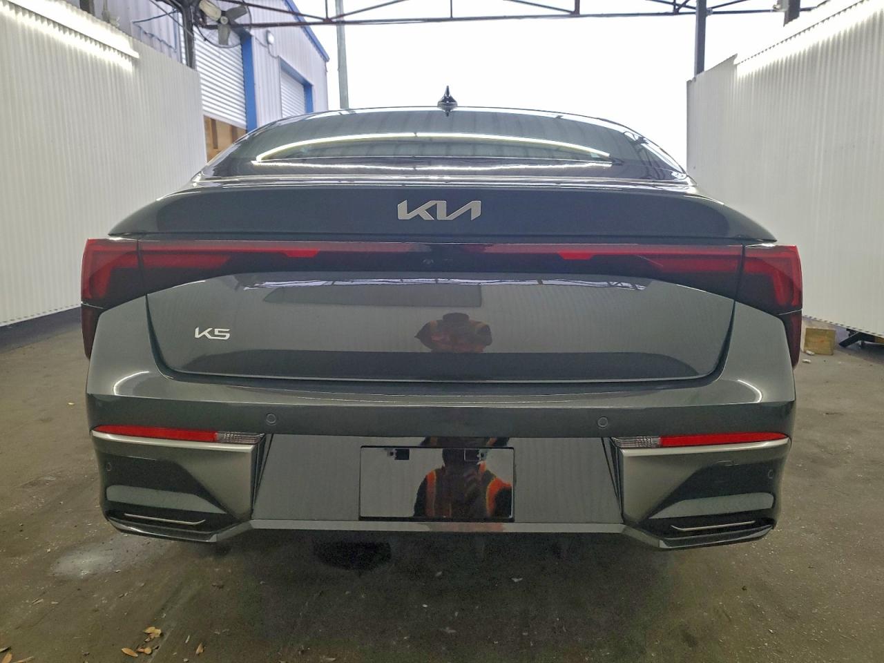 Kia K5 Lxs Image 11