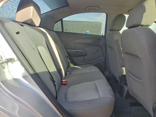 Chevrolet Sonic Ls Image 10