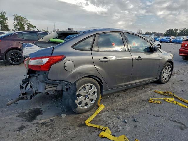 Ford Focus Se Image 10