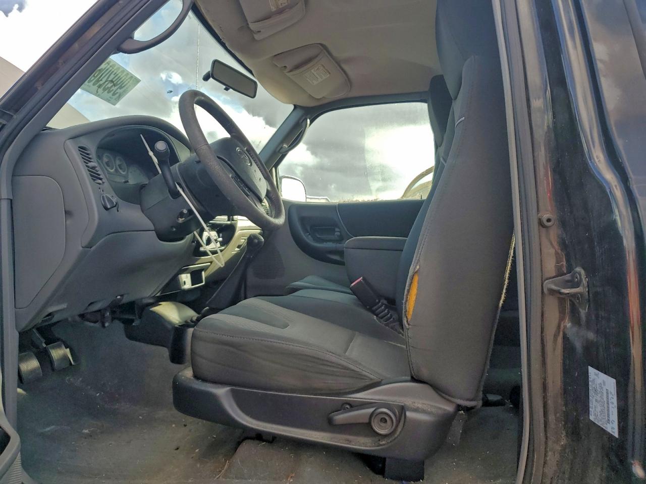 Mazda B Series Cab Plus Image 7