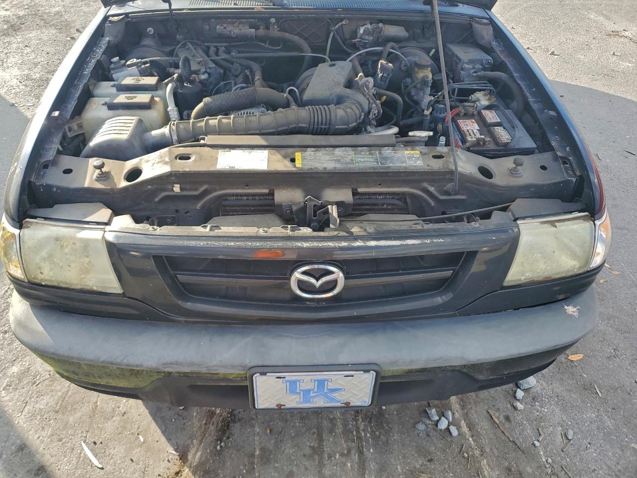 Mazda B Series Cab Plus Image 12