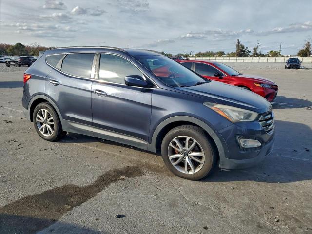 Hyundai SANTA FE Image 2