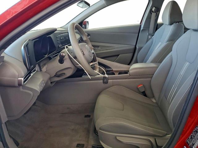 Hyundai ELANTRA Blue Image 6