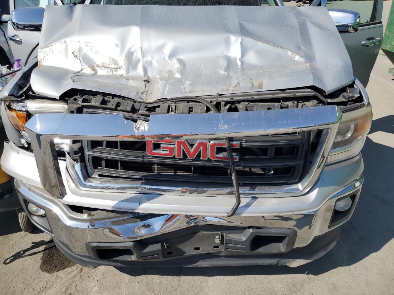 GMC Sierra C1500 Image 9