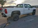 Chevrolet Silverado C2500 Heavy Duty Image 8