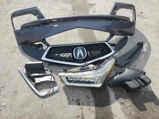 Acura MDX Image 12