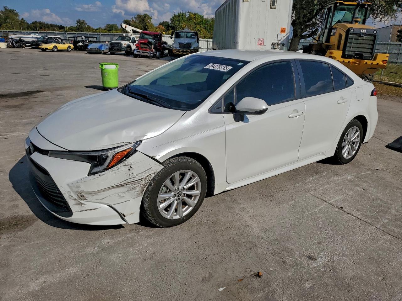 Toyota Corolla Le Image 1