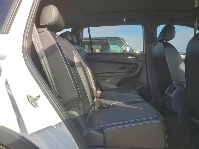 Volkswagen Tiguan Se R-line Black Image 8