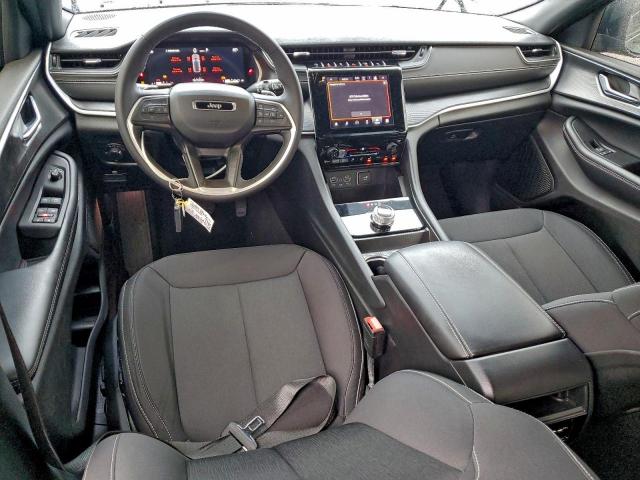 Jeep Grand Cherokee Laredo Image 7