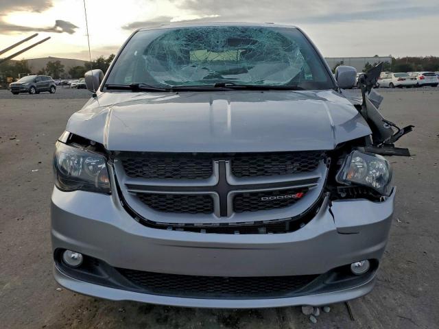 Dodge Caravan Gt Image 7