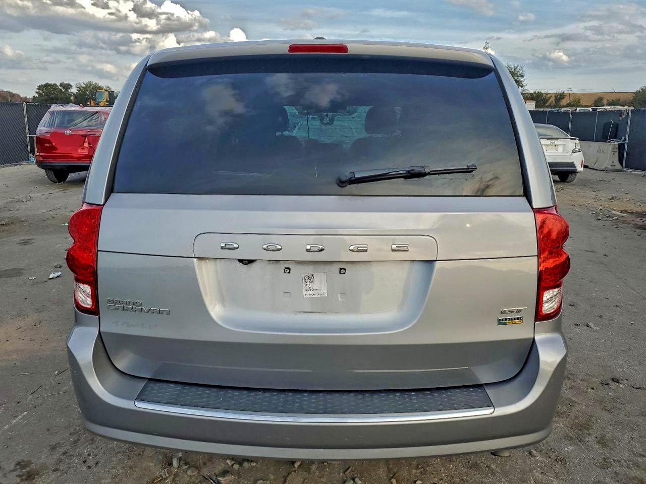 Dodge Caravan Gt Image 5