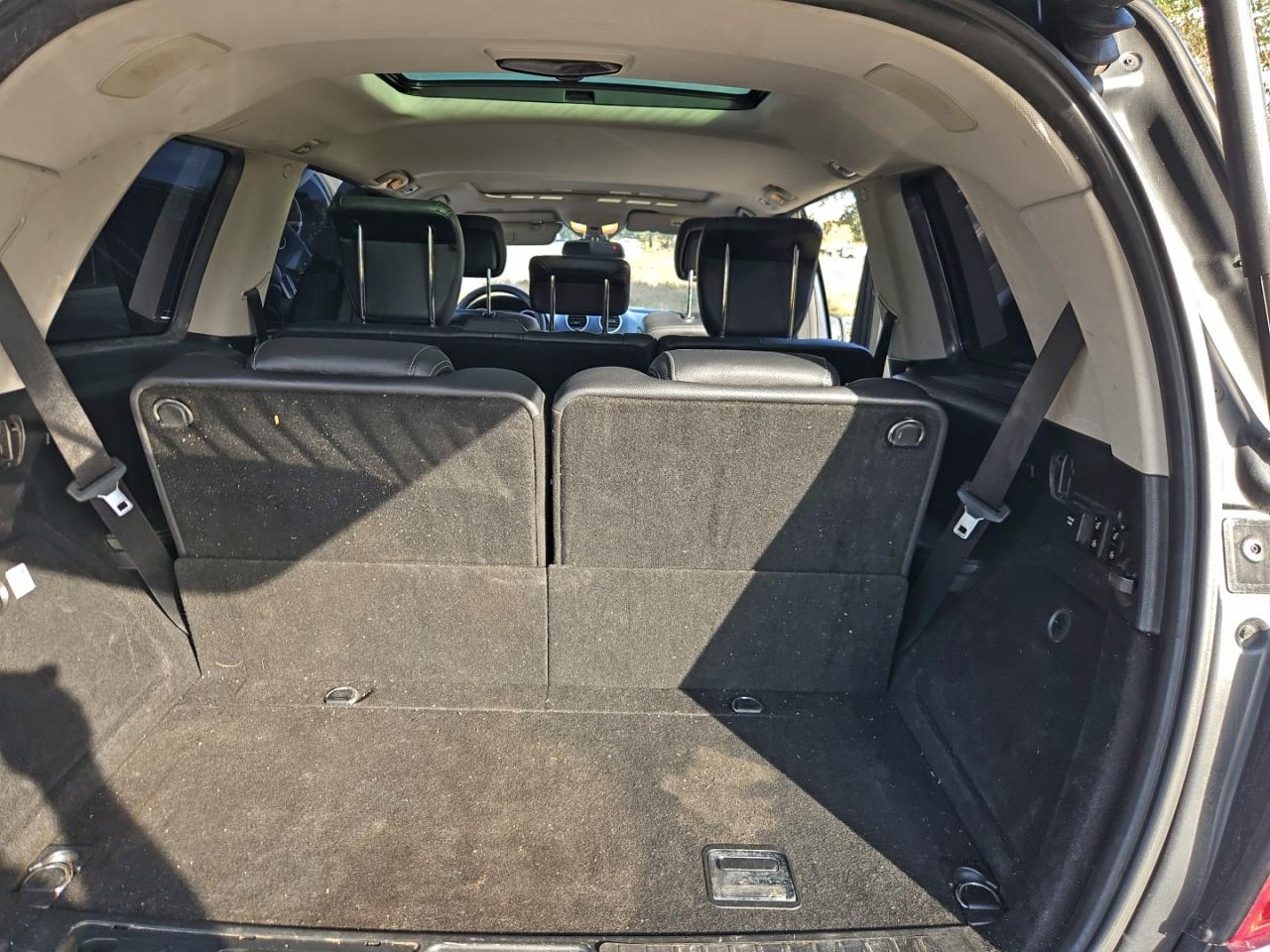 Mercedes-Benz G-Class 450 4matic Image 9