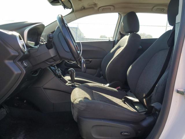 Chevrolet Sonic Lt Image 4