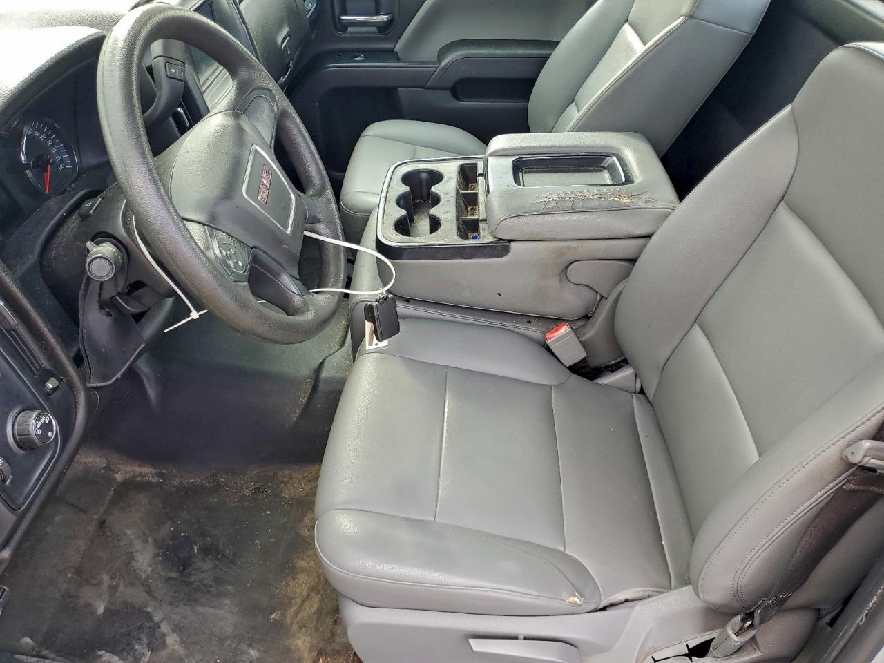 GMC Sierra C1500 Image 9