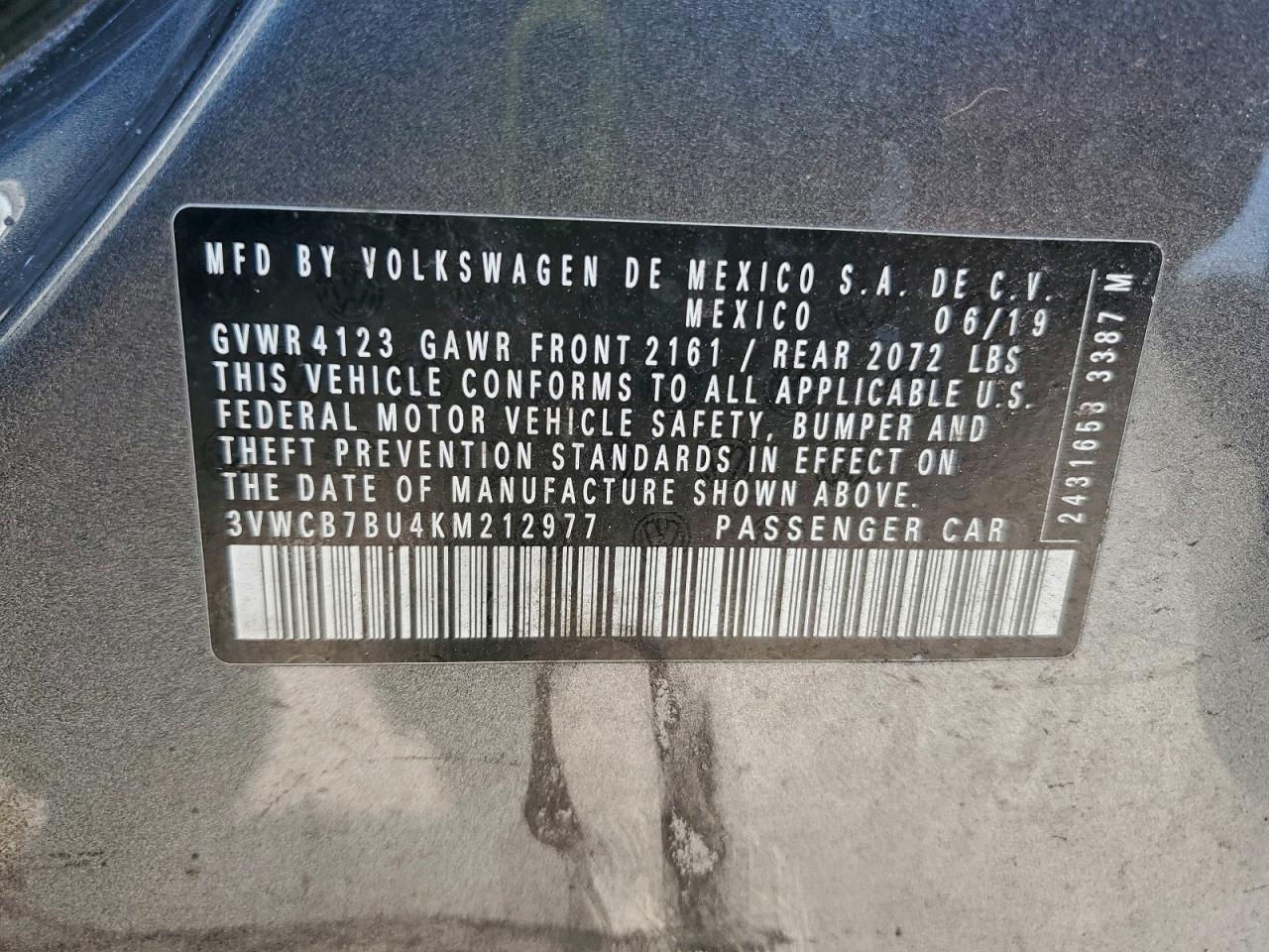 Volkswagen Jetta S Image 11