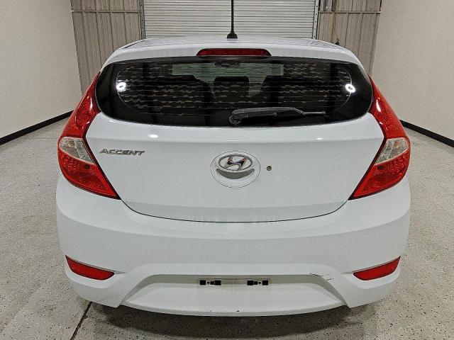 Hyundai ACCENT Se Image 12