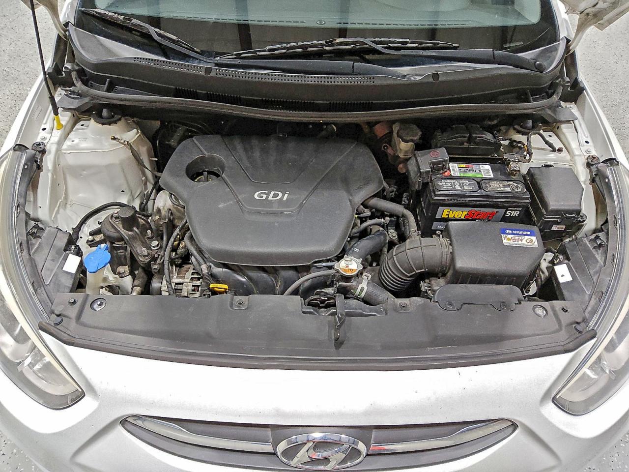 Hyundai ACCENT Se Image 7