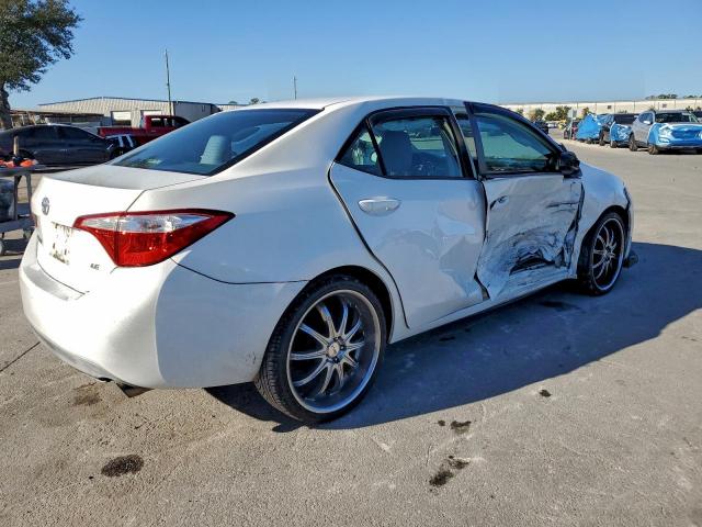 Toyota Corolla L Image 3