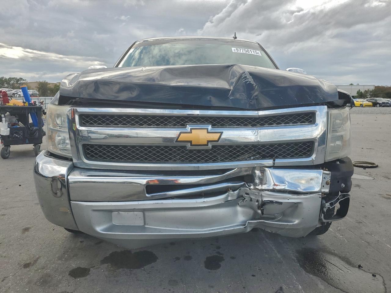 Chevrolet Silverado C1500 Lt Image 4