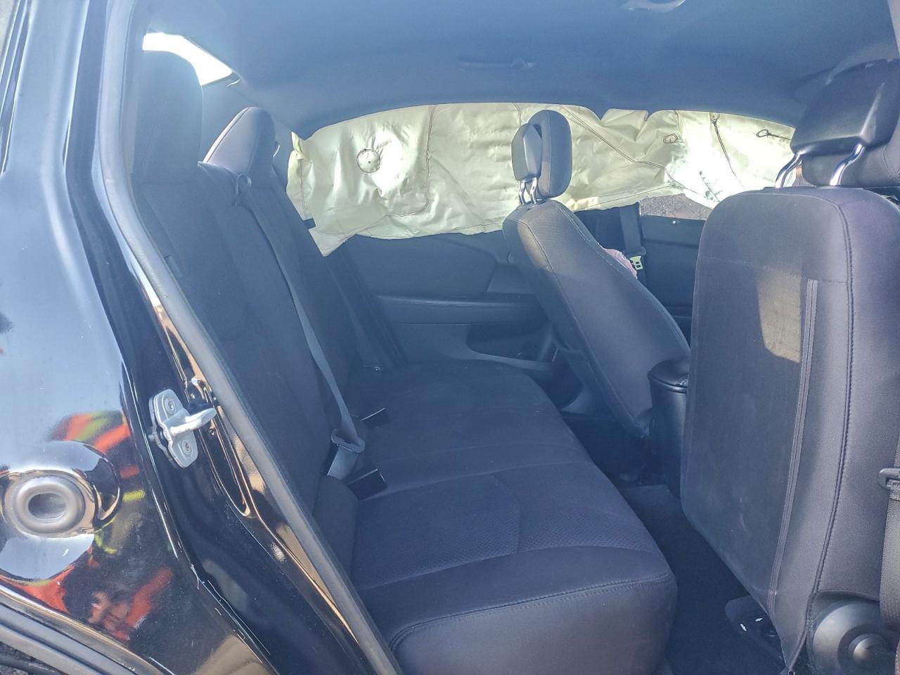 Chrysler 200 Touring Image 9