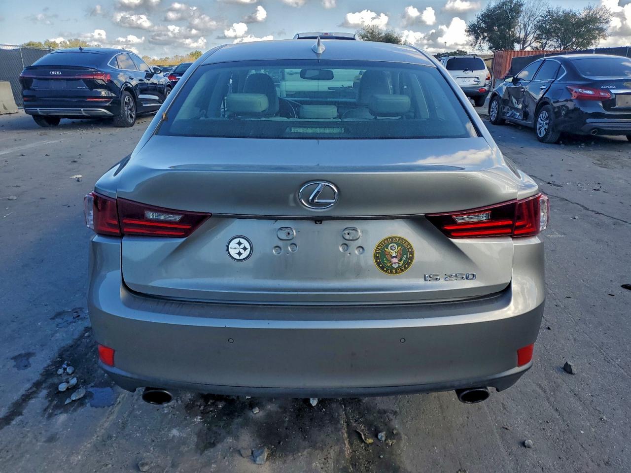 Lexus Is 250 Image 5