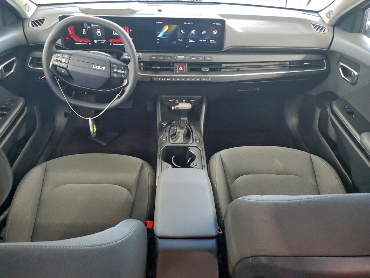 Kia K4 Lx Lx Image 10