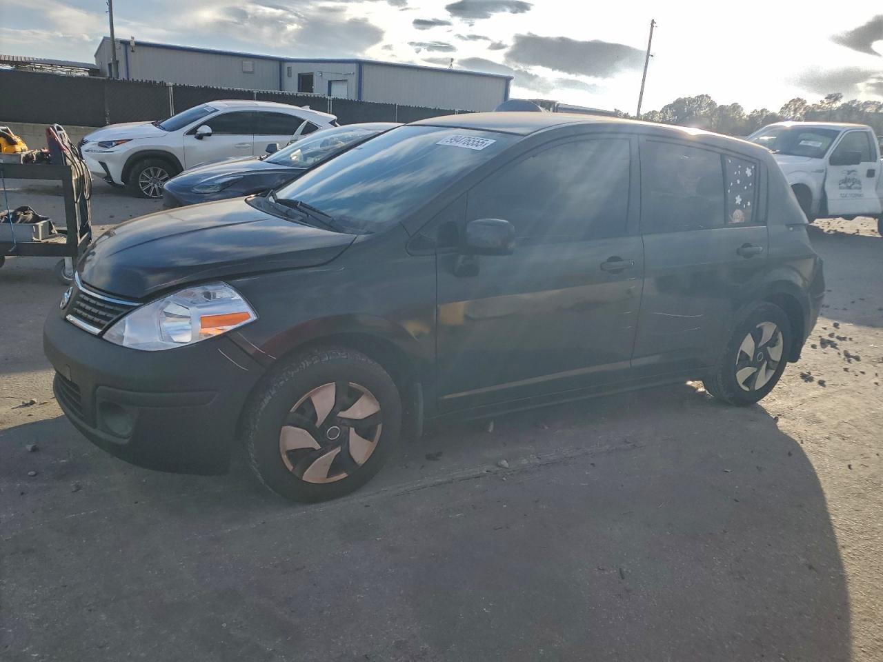Nissan Versa S Image 1