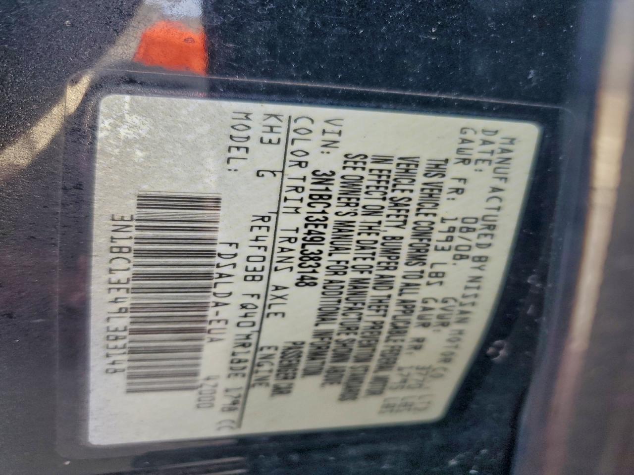 Nissan Versa S Image 9