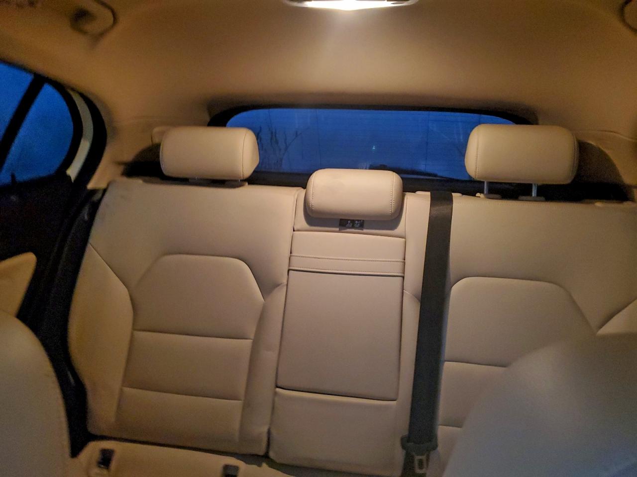 Mercedes-Benz GLA 250 Image 14