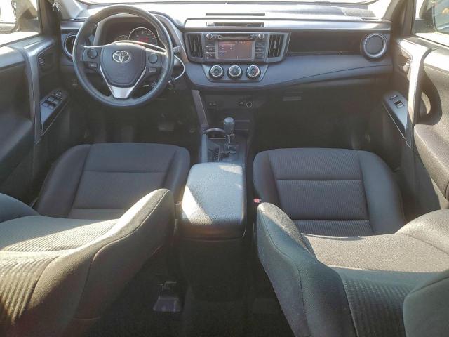 Toyota RAV4 Le Image 11