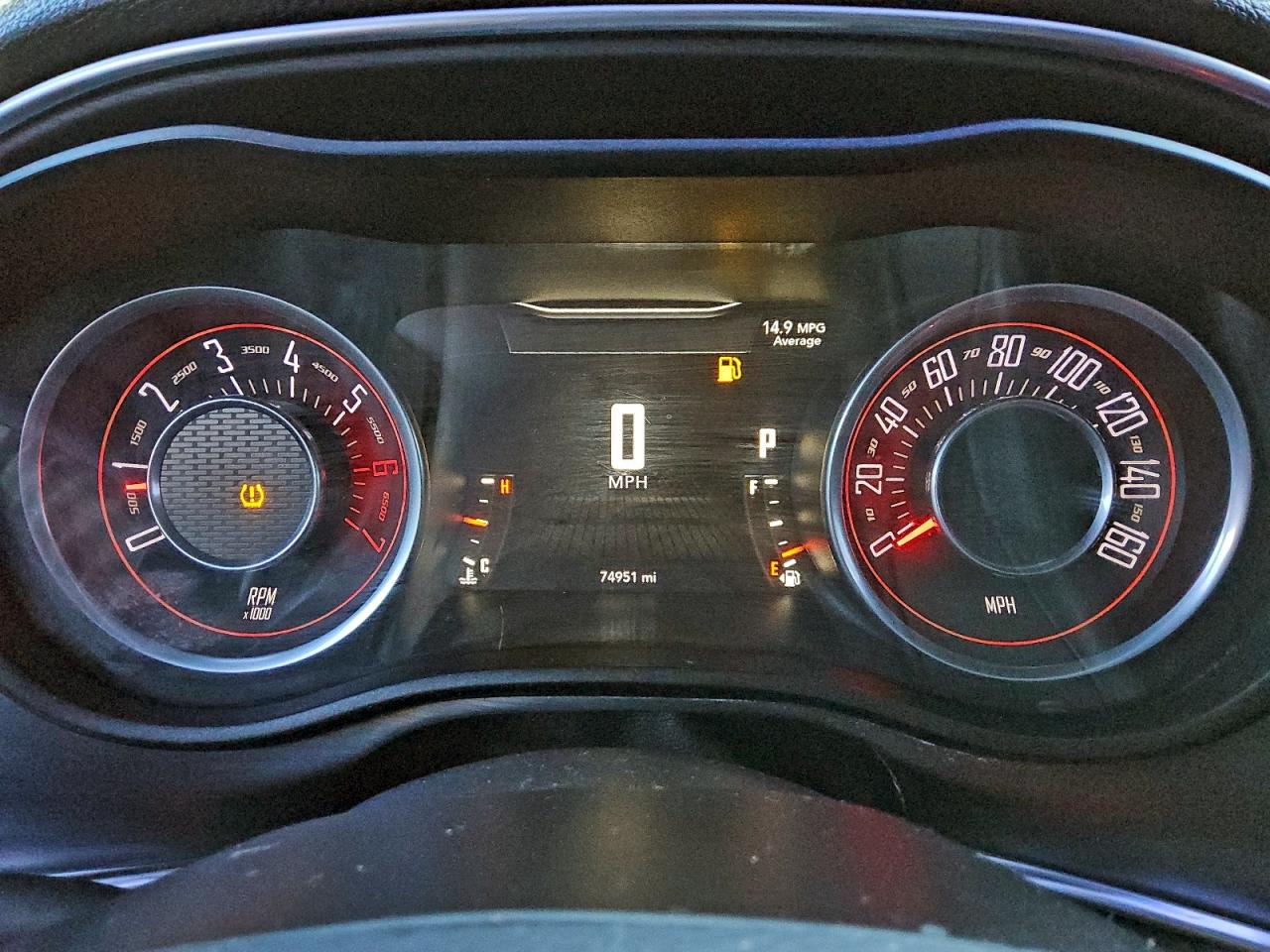 Dodge Challenger R/t Image 9