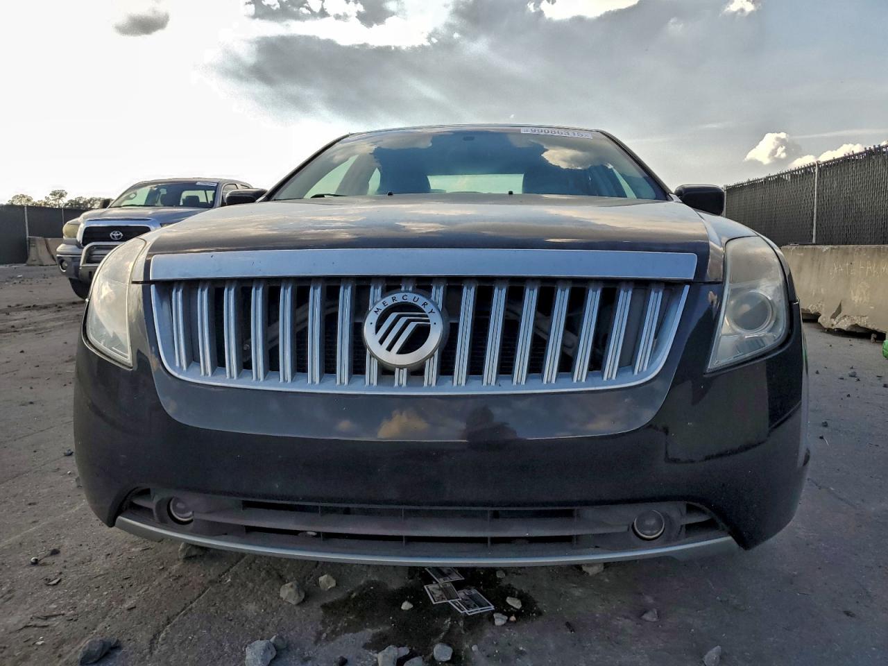 Mercury Milan Premier Image 3